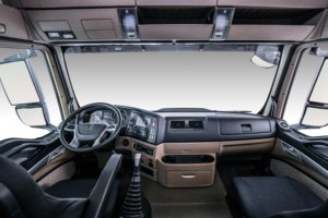 <span class=keywords><strong>SINOTRUK</strong></span> <span class=keywords><strong>HOWO</strong></span> HOHAN 6X4 <span class=keywords><strong>HOWO</strong></span>-TX tracteur 380 HP Diesel Euro 2 émissions nouveau camion lourd direction gauche 31-40T capacité de charge - Product Image 4