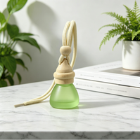 Diffuseur de parfum suspendu pour voiture 8 ml, flacon en verre vide pour huiles essentielles, pendentif pour rétroviseur avec couvercle en bois