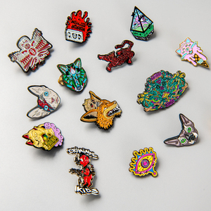 รับผลิตเข็มกลัดโลหะแบบกำหนดเอง งานฝีมือโลหะสำหรับตราสัญลักษณ์จากผู้ผลิตในจีน - Product Image 3