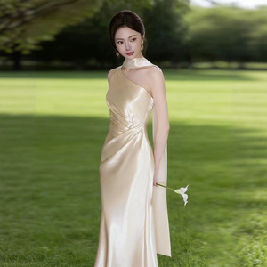 Champagne Satin One-Shoulder Fishtail Gown Asymmetric Design Coming-Of-Age Ceremony Dress Natural Waistline - Product Image 3