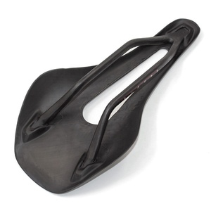 <span class=keywords><strong>Selle</strong></span> de vélo en fibre de carbone personnalisée, légère et haute résistance, pour vélos de route - Product Image 2