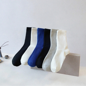 Chaussettes de sport OEM avec motif lettres, automne, décontractées, mélange de coton, séchage rapide, pour hommes - Product Image 2