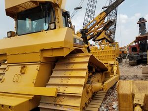 Bulldozer Caterpillar Cat D6R d'occasion à vendre à bon prix – Modèles D6, D7, D8R disponibles - Product Image 5