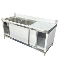 Meubles de cuisine de restaurant modernes, table de travail préfabriquée en acier inoxydable avec accessoires de rangement