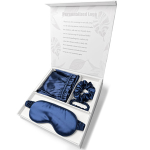 Set Regalo Maschera per Dormire, Cuffia e Elastici per Capelli in Seta di Gelso 100% 22 Momme - Product Image 3