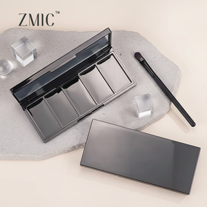 Makeup <span class=keywords><strong>Revolution</strong></span> paleta de <span class=keywords><strong>sombras</strong></span> de ojos 5 colores vacío negro sombra de ojos paleta contenedor con espejo - Product Image 1