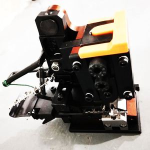 Machine de sertissage de connecteur de fil isolé électrique d'alimentation automatique de SR-JT15 de Sinrad pour le moteur marin de l'utilisation 0.55kw 220V - Product Image 6