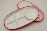 Vaisselle pour enfants en mélamine ovale segmentée à quatre compartiments et quatre couleurs, écologique et non toxique