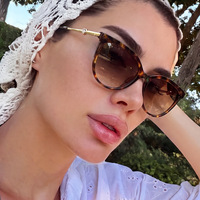 Lunettes de soleil polarisées surdimensionnées œil-de-chat avec perles, nouvelle collection 2026, protection UV400 – Tendance, polyvalentes et élégantes, ambiance premium