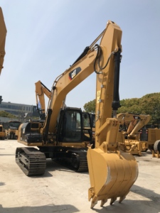 Excavatrice sur chenilles 315D, moteur Cummins 2020, 20 tonnes, capacité de la benne de 1,2 m, rapport de haute qualité sur la machinerie - Product Image 3