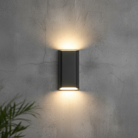 Applique murale LED bidirectionnelle 2*4W IP65 étanche en PC pour extérieur et jardin