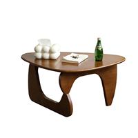 Nouvelle table basse triangulaire en bois massif de style scandinave, de forme unique, pour petits espaces, avec un look rétro