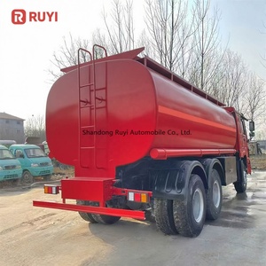 Nuovo Camion Cisterna Sinotruck HOWO da 20000 Litri, 371CV, 6X4, per Trasporto Carburante, Autocisterna da 20 Metri Cubi in Vendita - Product Image 4