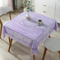 Couverture de table en dentelle de PVC bon marché en gros Nappe non tissée imprimée carrée imperméable et résistante aux taches pour la fête de Noël