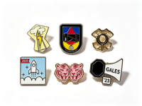 Collection de Pins en Émail Créatifs, Pins en Métal Personnalisés pour Souvenir et Cadeau