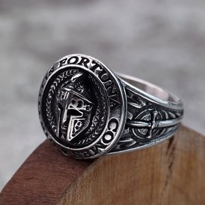 Men's Stainless Steel <b>Ring</b> With Spartan Mask Design Round Geometric Jewelry Gift - Product Image 4