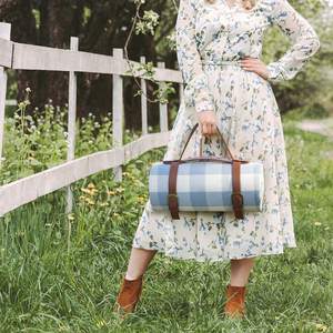 Couverture de pique-nique à carreaux de camping en plein air personnalisée de qualité pliable plusieurs couleurs avec piège fourre-tout en cuir - Product Image 5