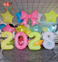 Ballon géant en forme de lune de 60 pouces avec nœud décoratif, ballon à hélium en nylon de 2 m, personnalisable pour les fêtes, la Journée des enfants, le Nouvel An, les mariages