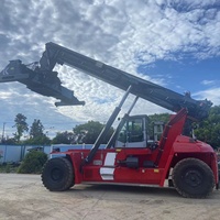 Gerbeur conteneur Kalmar 45 tonnes Fantuzzi DRD DRF450 chariot élévateur lourd vide en bon état d'occasion