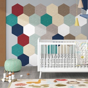 Autocollants muraux hexagonaux en tissu auto-adhésifs anti-collision en mousse XPE 3D décoratifs pour la décoration murale DIY de la chambre - Product Image 1