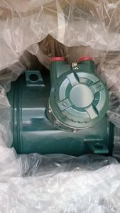 横川AXG磁気流量計AXG200-GG000AE2CE214B-NNNNN/GRN/<span class=keywords><strong>GF</strong></span> - Product Image 2