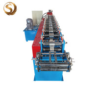 Machine de formage à froid de haute qualité pour montants et rails L25-30