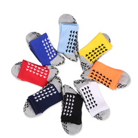 Chaussettes de football antidérapantes pour hommes, design personnalisé, meilleures ventes, chaussettes de sport en caoutchouc avec grip
