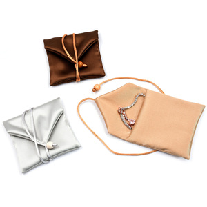 Bolsa de Almacenamiento de Joyería de Alta Gama con Tapa Abatible, Material de Seda, Venta al por Mayor de Bolsas de la Misma Marca - Product Image 2
