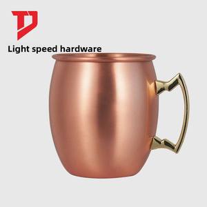 Ensemble de tasses en cuivre pur Moscow Mule avec design martelé, tasses à cocktail et à bière pour usage en bar, style Europe et Amérique - Product Image 4