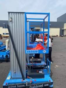 Table élévatrice électrique en aluminium, hauteur 10 mètres, capacité de charge, élévateur mobile, compacte, pour le déplacement de personnel - Product Image 2