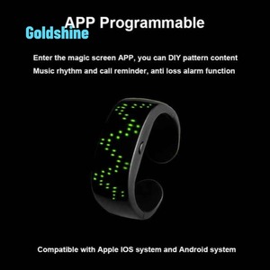 Rave Party Festival Concert <span class=keywords><strong>Magic</strong></span> LED Wristband 9 Patterns Glowing Scrolling LED Display <span class=keywords><strong>Bracelet</strong></span> pour Concerts et Promotions - Product Image 3