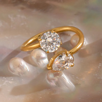 Bagues pour femmes J&S Classic en acier inoxydable plaqué or 18 carats, minimalistes, ajustables, ouvertes, avec zircon, pour mariage ou cadeau