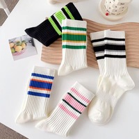 Chaussettes de sport en coton rayées de haute qualité Bioserica Era pour l'hiver, avec détail de revers, pour cycliste