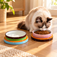 Mangkuk Keramik Dekorasi Titik Warna-warni untuk Hewan Peliharaan, Mangkuk Makanan Kucing, Alas Stabil, Mangkuk Air Porselen untuk Anak Kucing dan Anjing Kecil, OEM ODM Grosir
