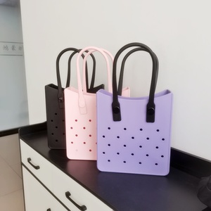2025 tendance grande capacité fourre-tout décontracté sacs à main en caoutchouc étanche avec bricolage Silicone poinçonnage couleurs sacs à bandoulière en caoutchouc - Product Image 4