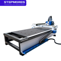 Machine de découpe CNC à oscillation vibratoire haute vitesse 4x8 pieds en forme de V pour l'industrie de l'emballage publicitaire