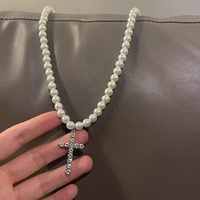 Collier de perles Hip Hop Choker Fashion Jewelry Femmes Hommes Croix Pendentif Collier