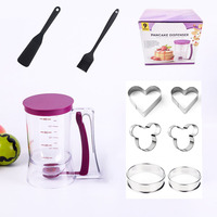 Nouveau style 4 tasses ensemble complet de distributeur de pâte avec anneaux à muffins, spatule, brosse, ensemble de moules à biscuits outils de cuisson pour crêpes