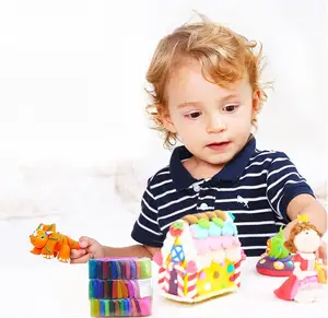 2022 all'ingrosso 36 colori morbido magico plastilina giocattolo artigianale con strumenti modellazione argilla aria secca fai da te Ultra leggero stampaggio argilla per bambini