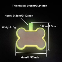 OKSILICONE Knochen-Design Benutzerdefiniertes Logo QR-Code Fluoreszierend Orange Im Dunkeln Leuchtende Hundemarken Graviert für Haustiere Silikon Hunde-ID-Anhänger