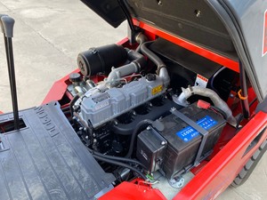 China Carretilla elevadora <span class=keywords><strong>Clark</strong></span> Carretilla elevadora <span class=keywords><strong>2</strong></span> <span class=keywords><strong>Ton</strong></span> <span class=keywords><strong>2</strong></span>,<span class=keywords><strong>5</strong></span> <span class=keywords><strong>Ton</strong></span> 3 <span class=keywords><strong>Ton</strong></span> 3,<span class=keywords><strong>5</strong></span> <span class=keywords><strong>Ton</strong></span> <span class=keywords><strong>5</strong></span> <span class=keywords><strong>Ton</strong></span> Carretilla elevadora diesel Precios - Product Image 4