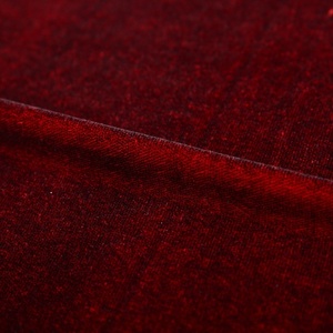 Tissu en velours de soie coréen rouge vin uni tissé teint de qualité supérieure personnalisé en micro-matériau 5000 pour vêtements - Product Image 5