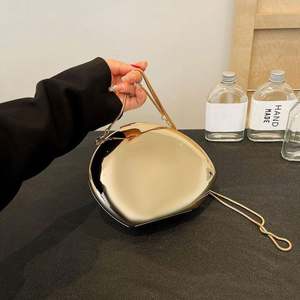 Hochzeits-Braut-Abendtaschen mit Strasssteinen, Damen-Clutch mit Perlen und Kristallen - Product Image 5