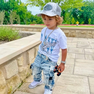 Ensemble Survêtement Garçon Chinois Personnalisé : Pantalon <span class=keywords><strong>Jean</strong></span> Stretch Confortable Bleu Délavé et T-Shirt, Survêtements Jogger pour Enfants - Product Image 1