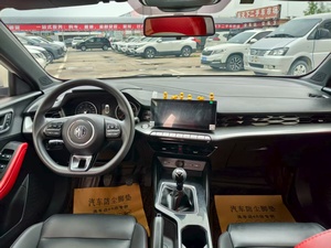 <span class=keywords><strong>MG</strong></span> 5 Modello 2020 180DVVT CVT Edizione Deluxe Giovanile Benzina Guida a Sinistra 4 Porte 5 Posti Automobile - Product Image 4