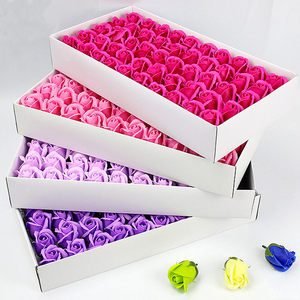 Sevenstar venta al por mayor de tres capas <span class=keywords><strong>con</strong></span> Base de jabón de <span class=keywords><strong>flores</strong></span> el día de San Valentín Rosa cabezas de <span class=keywords><strong>flores</strong></span> de jabón de la flor - Product Image 1
