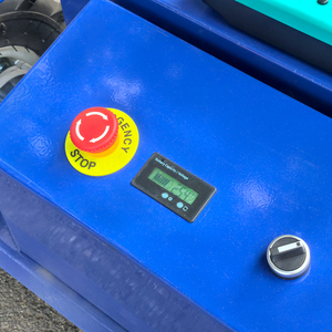 Trattorino rasaerba industriale semovente a 4 ruote motrici, 4 tempi, 24V, telecomandato, certificato CE, 1 anno di garanzia - Product Image 5