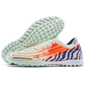 Chaussures de football unisexes pour adolescents, chaussures d'entraînement de football, utilisation printemps automne hiver, antidérapantes, résistantes à l'usure, dessus en PU, doublure en mesh, semelle en caoutchouc - Product Image 2