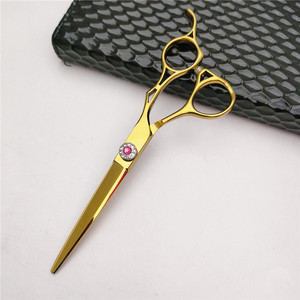 Tijeras de Peluquería Profesionales Suzhou, Hoja Dorada de 62 mm, para Diestros, Uso en Salón de Belleza, Tipo de Hoja Estándar - Product Image 5
