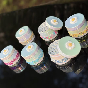 Nuovo Grinder in Metallo a Forma di Margherita per Tabacco e Erbe Aromatiche, Accessorio per Fumatori - Product Image 1